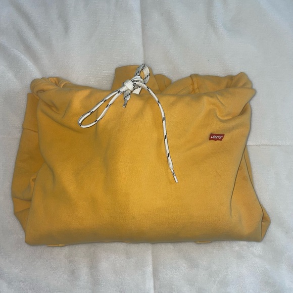 Levi’s Hoodie - Picture 2 of 2